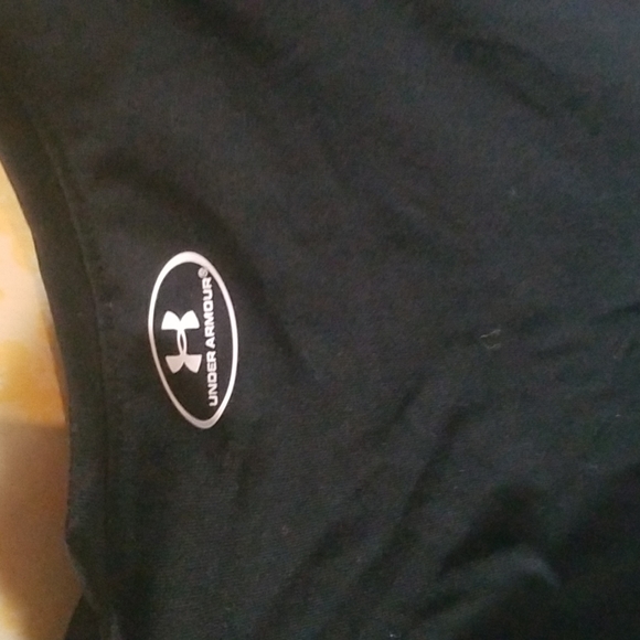 Onesie under armour brand 9/12 months black - Picture 2 of 3